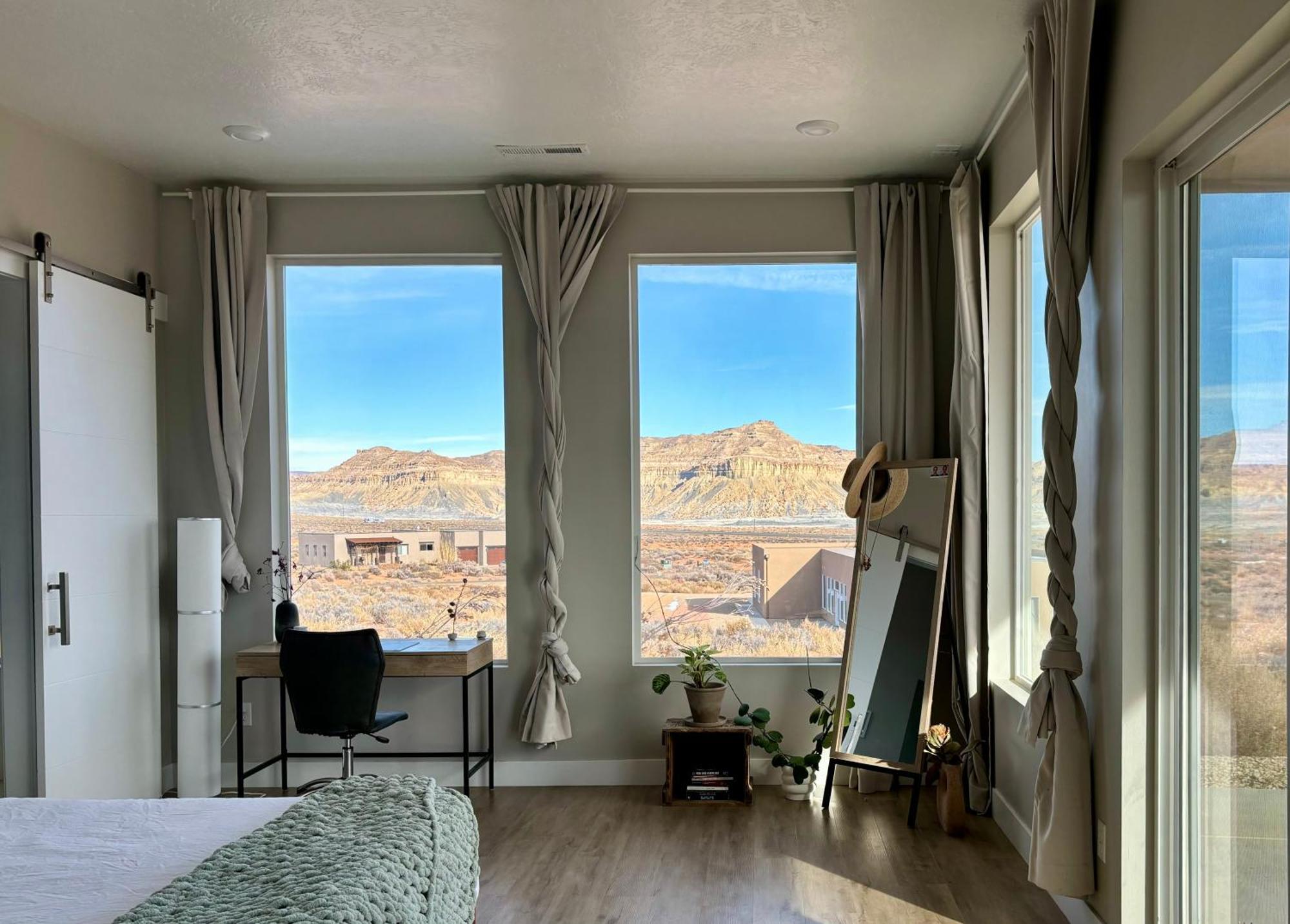 Calming Canyon Sanctuary With Grand Mesa Views Big Water Extérieur photo